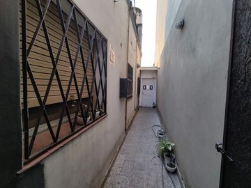 Venta Casa 3 ambientes y monoambiente en Morón
