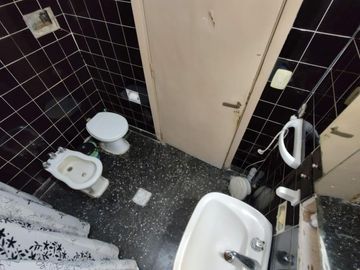 Venta Casa 3 ambientes y monoambiente en Morón