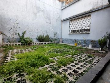 Venta Casa 3 ambientes y monoambiente en Morón