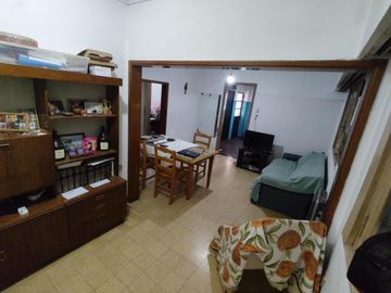 Venta Casa 3 ambientes y monoambiente en Morón