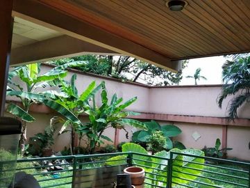 Rumah kokoh terawat Luas tanah 704 Cilandak Jakarta Selatan