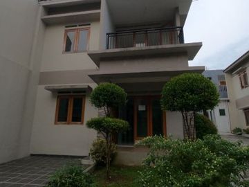 rumah siap huni di jakarta timur