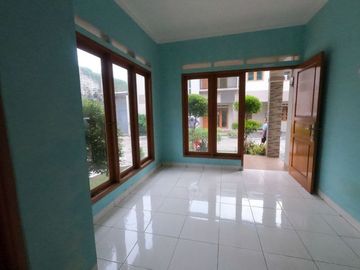 rumah siap huni di jakarta timur
