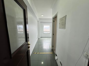 SE VENDE OFICINA EN SANTIAGO