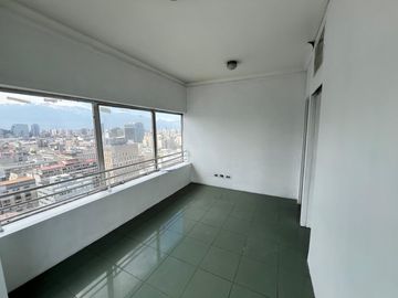 SE VENDE OFICINA EN SANTIAGO