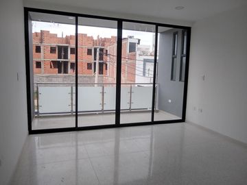 casa en venta en niza. Cod V12073