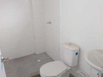 casa en venta en niza. Cod V12073