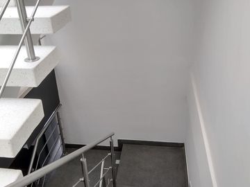 casa en venta en niza. Cod V12073
