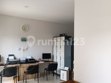 Dijual Cepat Rumah di Nusaloka BSD Hadap Selatan