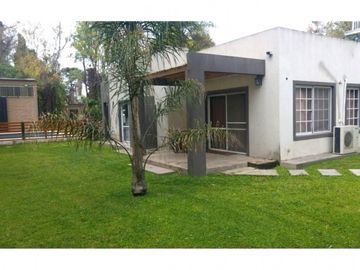 OPORT UNICA!!CASAQUINTA A ESTRENAR 6 AMB.EST.MINIMALISTA, PISCINA QUINCHO+DEPTO A 1 CDRA DE M.FIERRO