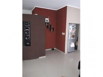 OPORT UNICA!!CASAQUINTA A ESTRENAR 6 AMB.EST.MINIMALISTA, PISCINA QUINCHO+DEPTO A 1 CDRA DE M.FIERRO