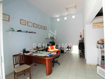 16 DE SEPTIEMBRE: COMPLETISIMO LOCAL COMERCIAL TALLER Y OFICINA,