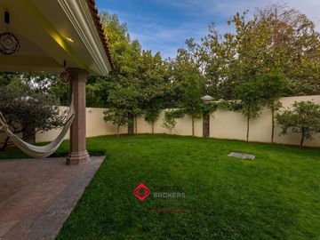 Casa en Venta dentro de coto en Puerta de Hierro Zapopan Lujo
