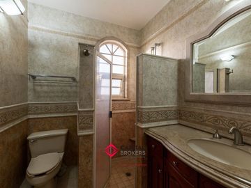 Casa en Venta dentro de coto en Puerta de Hierro Zapopan Lujo
