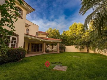 Casa en Venta dentro de coto en Puerta de Hierro Zapopan Lujo