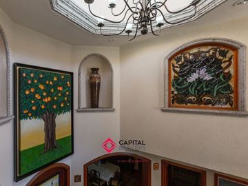 Casa en Venta dentro de coto en Puerta de Hierro Zapopan Lujo