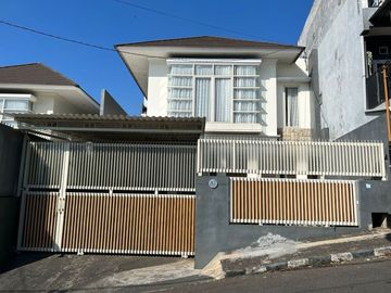 DIJUAL RUMAH MEWAH DI DIENG KOTA MALANG