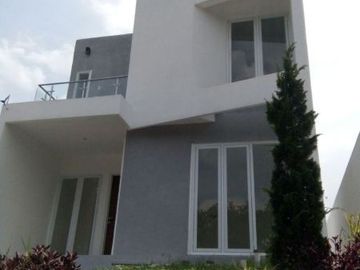 RUMAH CLUSTER JATINANGOR DEKAT KE UNPAD, ITB, IPDN, IKOPIN