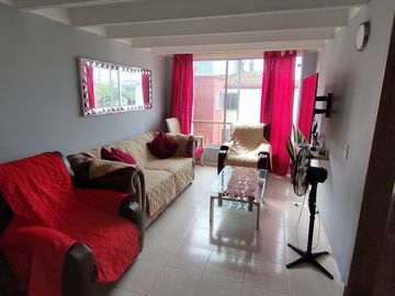 apartamento en venta en prados del norte. Cod V17112