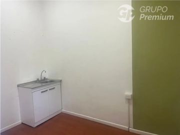 Local Comercial en arriendo en Recoleta