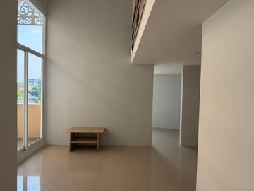 DI JUAL Unit Apple 3 Condovilla 2BR Kamar Hook TERBESAR