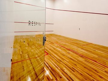 Departamento de 320 m2, areas verdes, casa club, cine, spa, alberca, venta Inter