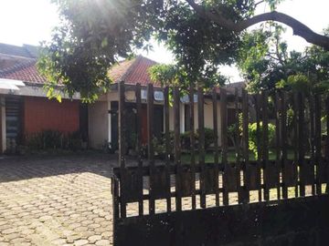 RUMAH DI KOMPLEK TELKOM KEBON KOPI CIMAHI