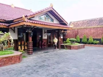 Rumah Etnik Jawa Dalam Benteng Keraton Yogyakarta