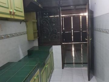 Rumah Wisma Mukti Klampis Hadap Selatan