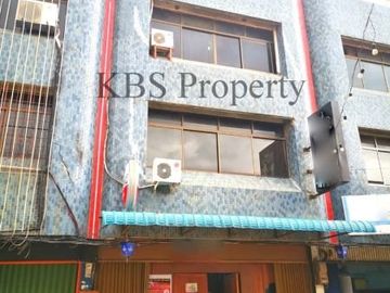9 Bedroom Commercial for sale