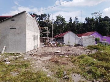 Miliki Rumah Minimalis Ekonomis Tipe 45/84,15 menit ke Pasar Prambanan