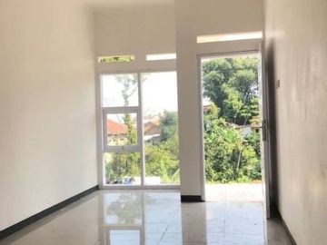 Rumah baru harga lama design kekinian di Cileunyi