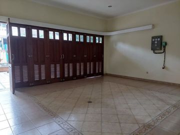 Rumah Lux 2 lantai Sukahaji sayap Gegerkalong Bandung Utara