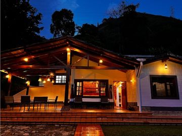 SE VENDE HERMOSA FINCA EN BARBOSA ANTIOQUIA