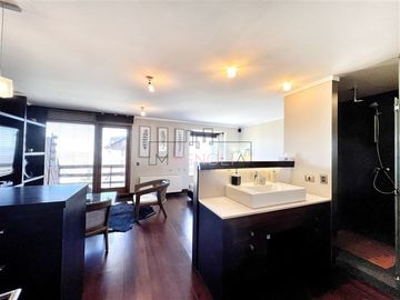 Departamento en venta de 5 dorm. en Lo Barnechea