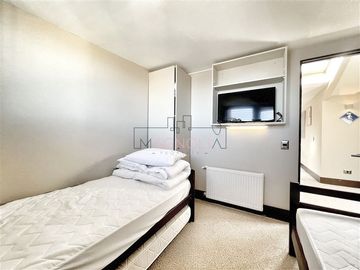 Departamento en venta de 5 dorm. en Lo Barnechea