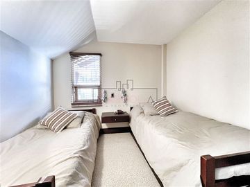 Departamento en venta de 5 dorm. en Lo Barnechea