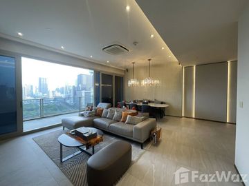 3 Bedroom Condo for sale at 185 Rajadamri