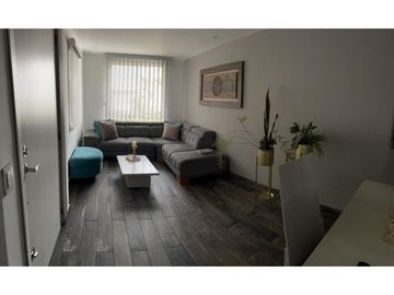Casa esquinera en conjunto cerrado en venta sector la Reanault