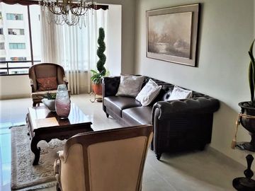 PR12890 Apartamento en venta sector Los Parra