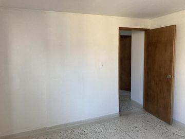 apartamento en arriendo/venta en villa santos. Cod V101205