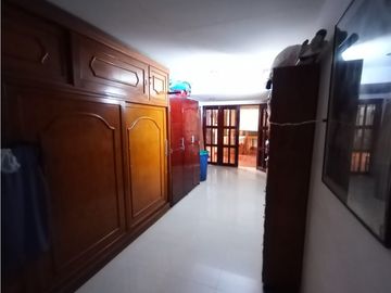 VENTA CASA INDEPENDIENTE BARRIO CHIQUINQUIRA