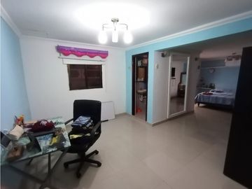 VENTA CASA INDEPENDIENTE BARRIO CHIQUINQUIRA