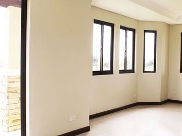House and Lot - Amore at Portofino Vista Alabang