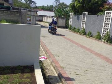 BESTT SELLER RUMAH DIJUAL murah cantik rasa villa di Pakuhaji Ngamprah