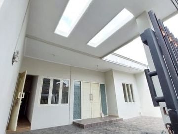 Rumah Manyar Jaya STRATEGIS, BAGUS rpadm