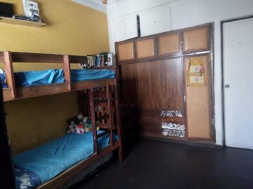 Departamento a una cuadra de Parque Centenario