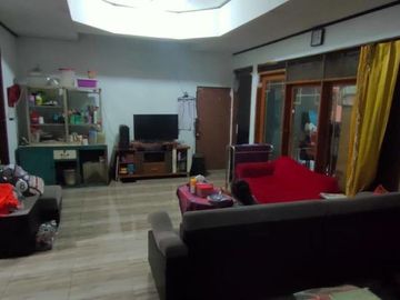 Rumah Nyaman di Antapani, dekat Arcamanik dan Cisaranten