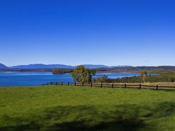 Espectacular Parcela De 5000m2 En Condominio Lago Calafquén