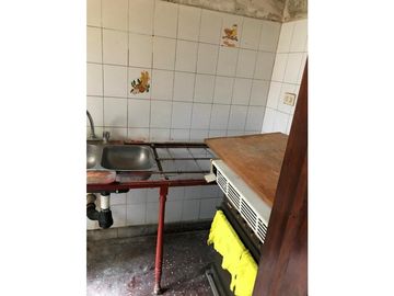 casa a refaccionar 79 entre 44 y 46